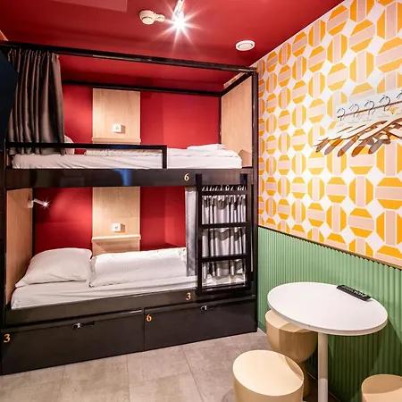 Tourist Hotel 3*